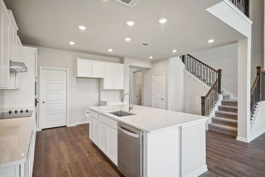 Furnished interior view inside a new home in Kingdom Heights, Rosenberg (Image 12).