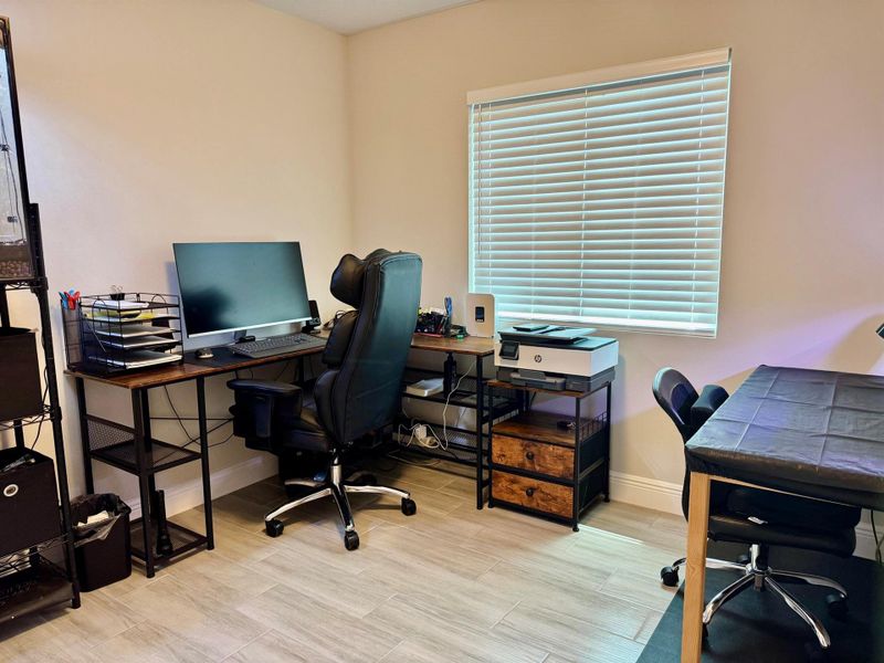 Furnished interior view inside a new home in , Okeechobee (Image 28).