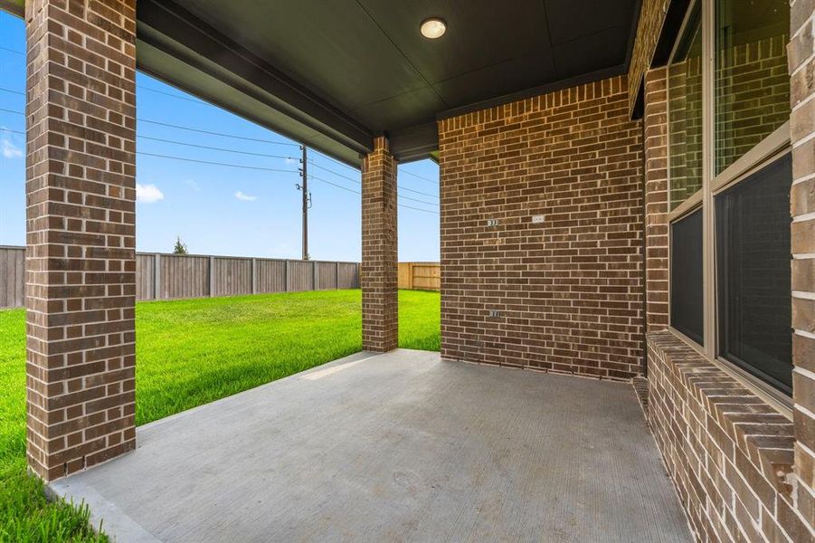 Covered Rear Patio