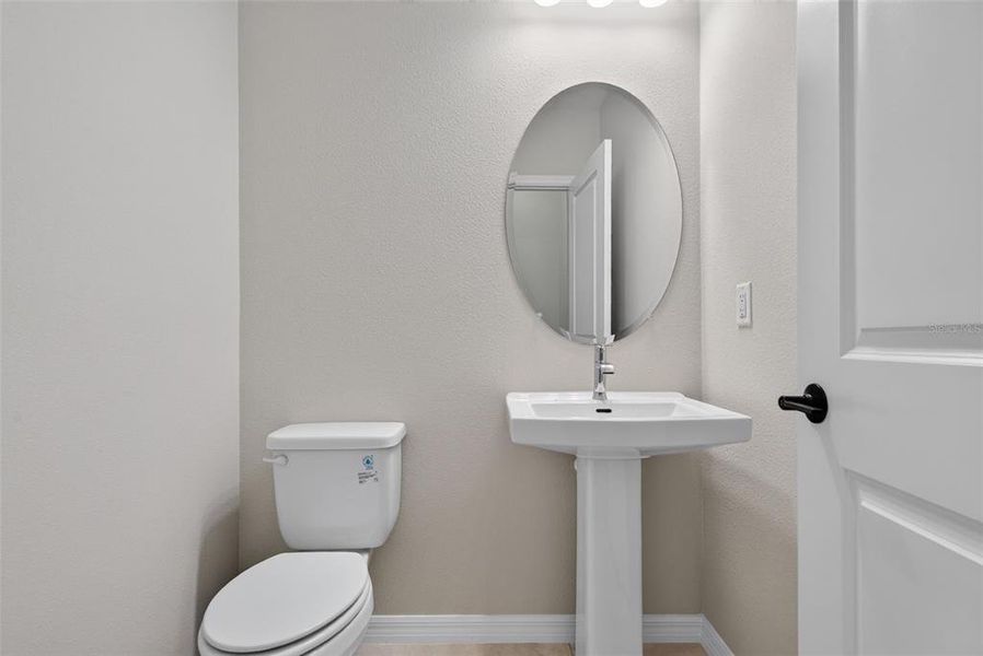 Furnished interior view inside a new home in , Bradenton (Image 19).