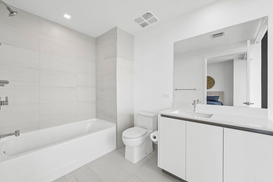 25-web-or-mls-_BWP6417