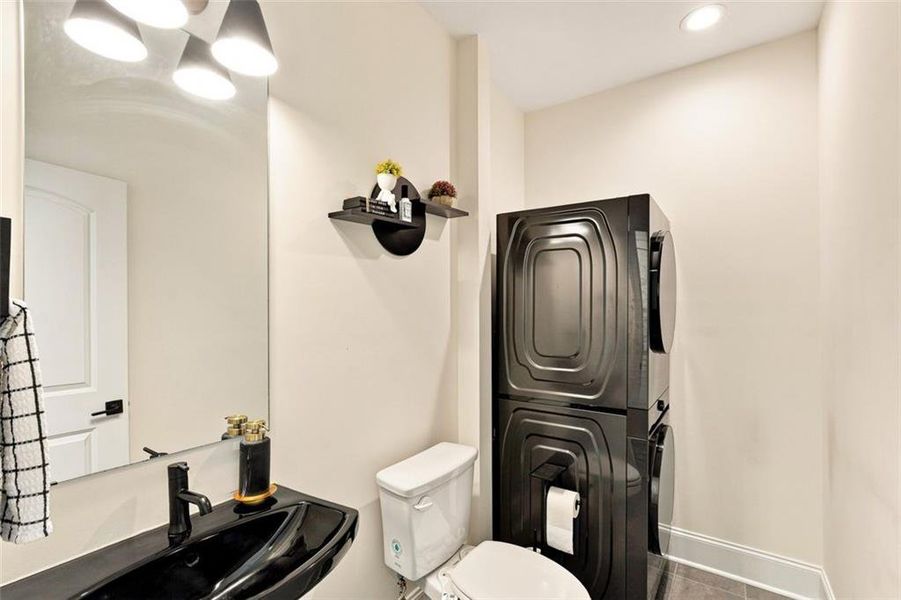 Furnished interior view inside a new home in , Woodstock (Image 16).