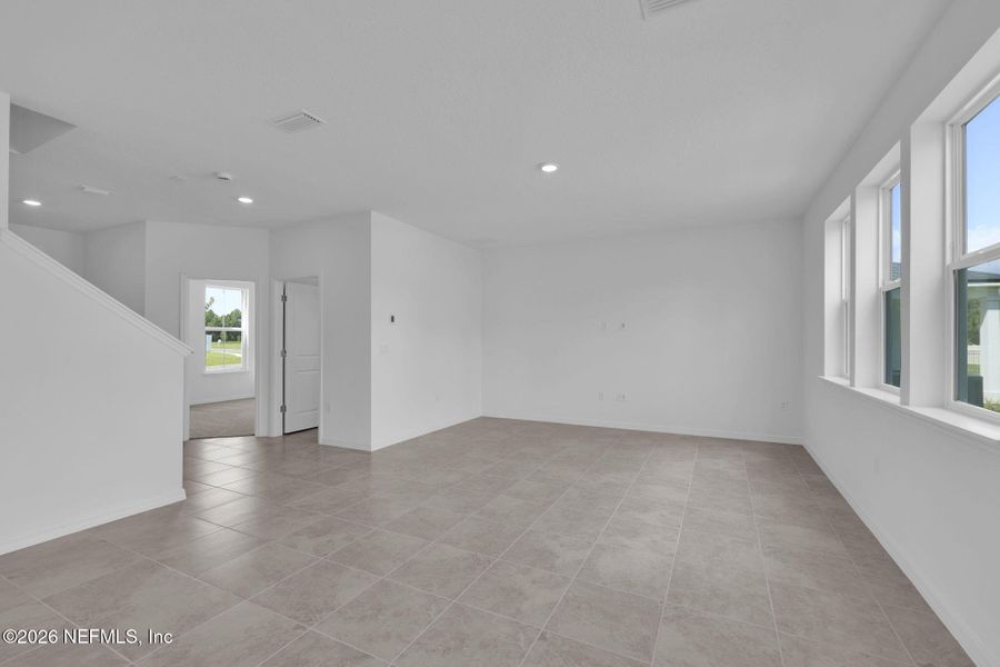 Spacious, unfurnished interior of a new home in Hyland Trail, Green Cove Springs (Image 17). Spacious, unfurnished interior of a new home in Hyland Trail, Green Cove Springs (Image 17).