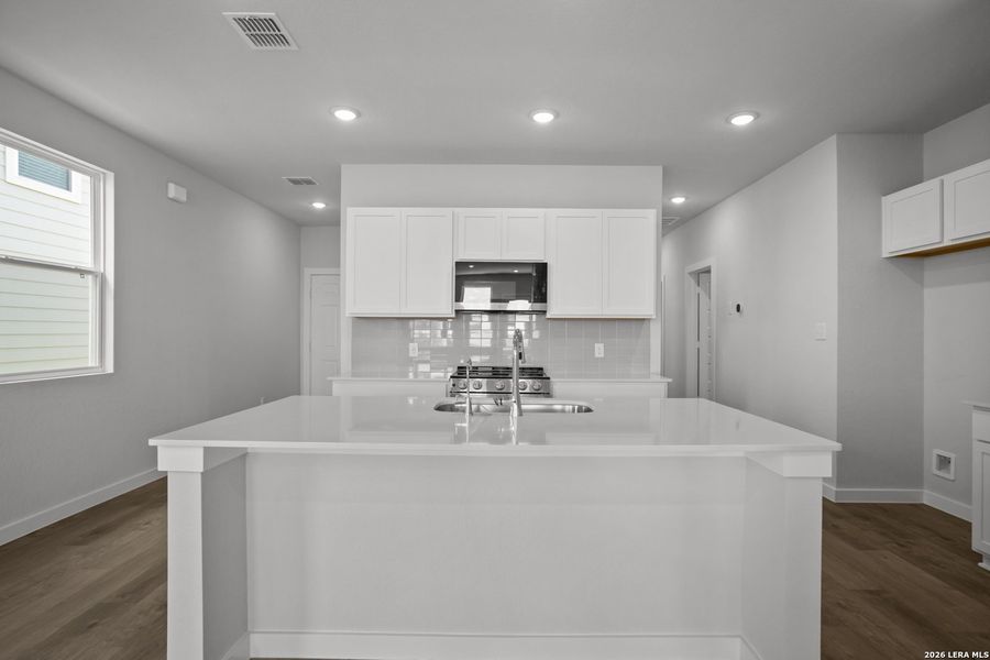 Furnished interior view inside a new home in Agave, San Antonio (Image 4).