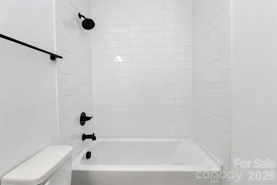 Image 33 of a home in . Image 33 of a home in .