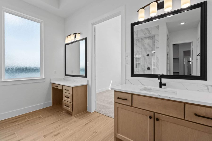 Furnished interior view inside a new home in Fulshear Lakes, Fulshear (Image 36). Furnished interior view inside a new home in Fulshear Lakes, Fulshear (Image 36).