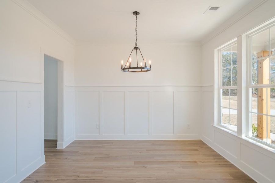 Spacious, unfurnished interior of a new home in Magnolia Ridge, Monroe (Image 11).