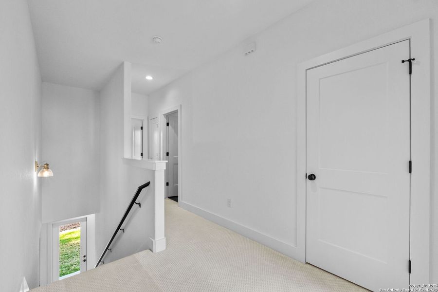 Spacious, unfurnished interior of a new home in , San Antonio (Image 16). Spacious, unfurnished interior of a new home in , San Antonio (Image 16).