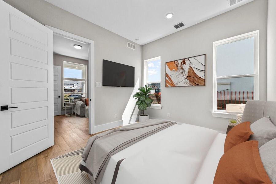 Representative furnished interior of a home built from the Venetian by Landon Homes in Signature 74s, Frisco (Image 5).