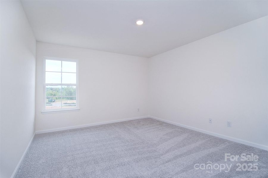 Spacious, unfurnished interior of a new home in Larkin, Statesville (Image 29).