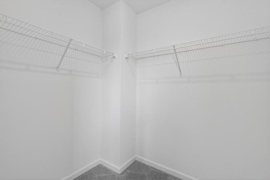 Spacious, unfurnished interior of a new home in Heritage River, Euharlee (Image 14).