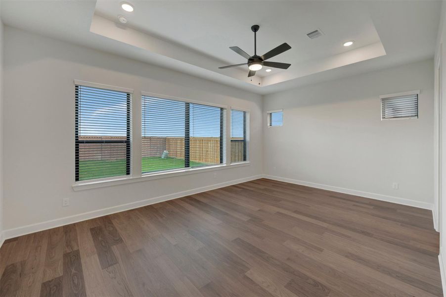 Spacious, unfurnished interior of a new home in Dunham Pointe - Parkview Collection, Cypress (Image 26).