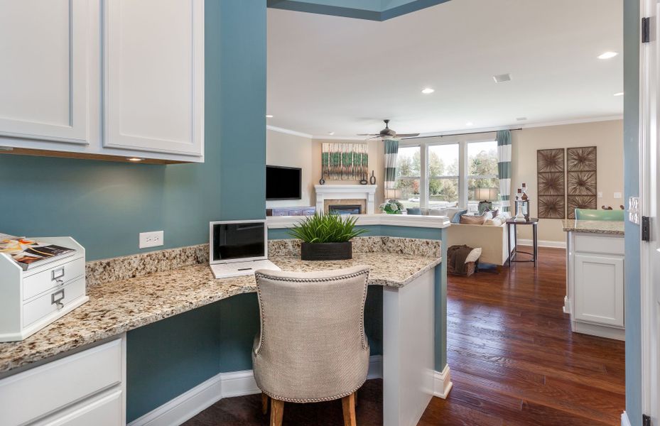 Furnished interior view inside a new home in Forest Creek, Waxhaw (Image 10).