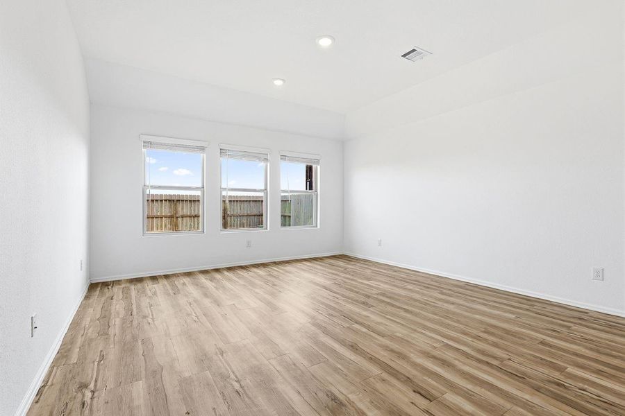 Spacious, unfurnished interior of a new home in Winward: Wildflower II Collection, Katy (Image 17). Spacious, unfurnished interior of a new home in Winward: Wildflower II Collection, Katy (Image 17).