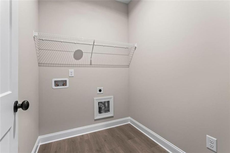 Spacious, unfurnished interior of a new home in , Dallas (Image 19). Spacious, unfurnished interior of a new home in , Dallas (Image 19).