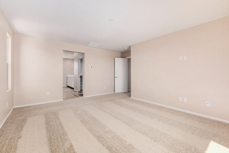 Spacious, unfurnished interior of a new home in Elara at Moonlight, Maricopa (Image 9).