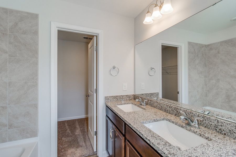 Furnished interior view inside a new home in Astoria, Columbia (Image 10).