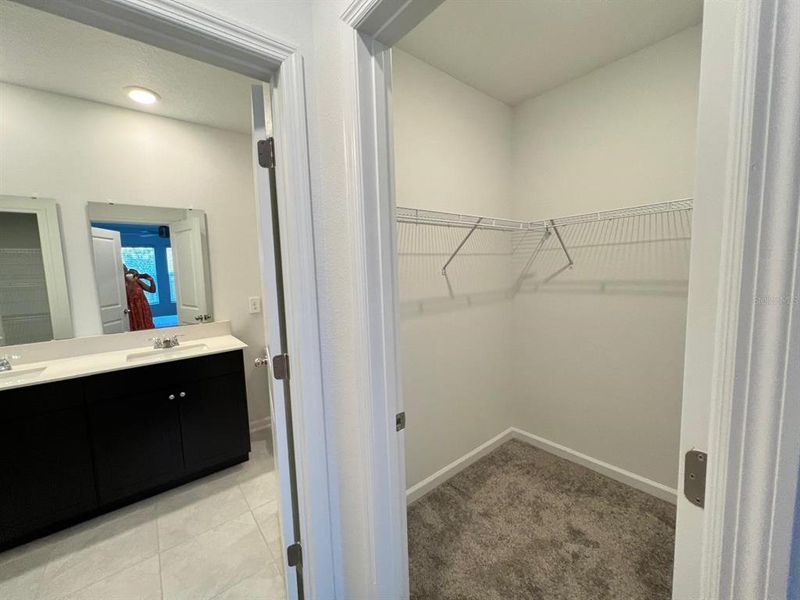 Spacious, unfurnished interior of a new home in Lawson Dunes, Haines City (Image 13).