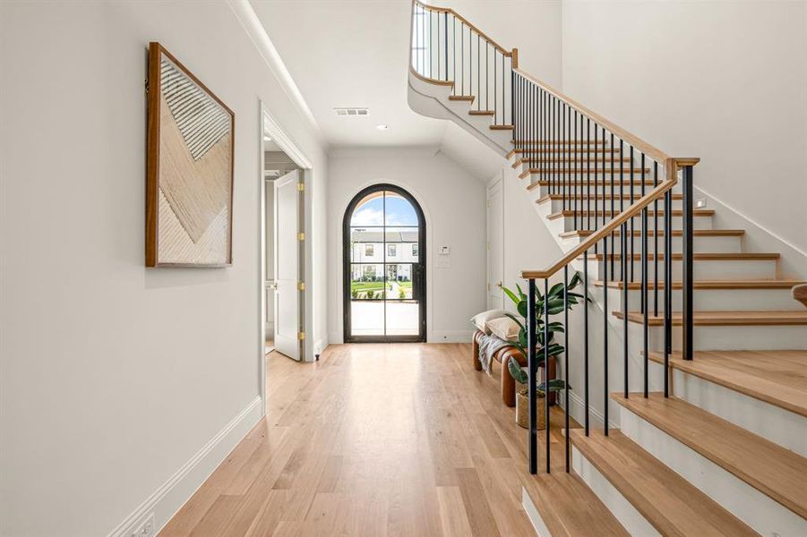 Spacious, unfurnished interior of a new home in , Fort Worth (Image 21).