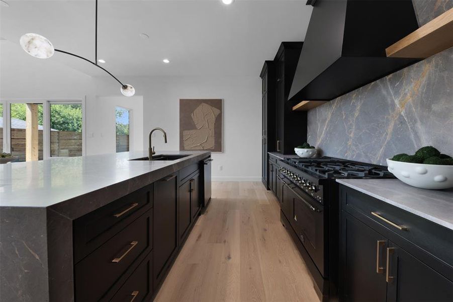 Furnished interior view inside a new home in , Dallas (Image 17).