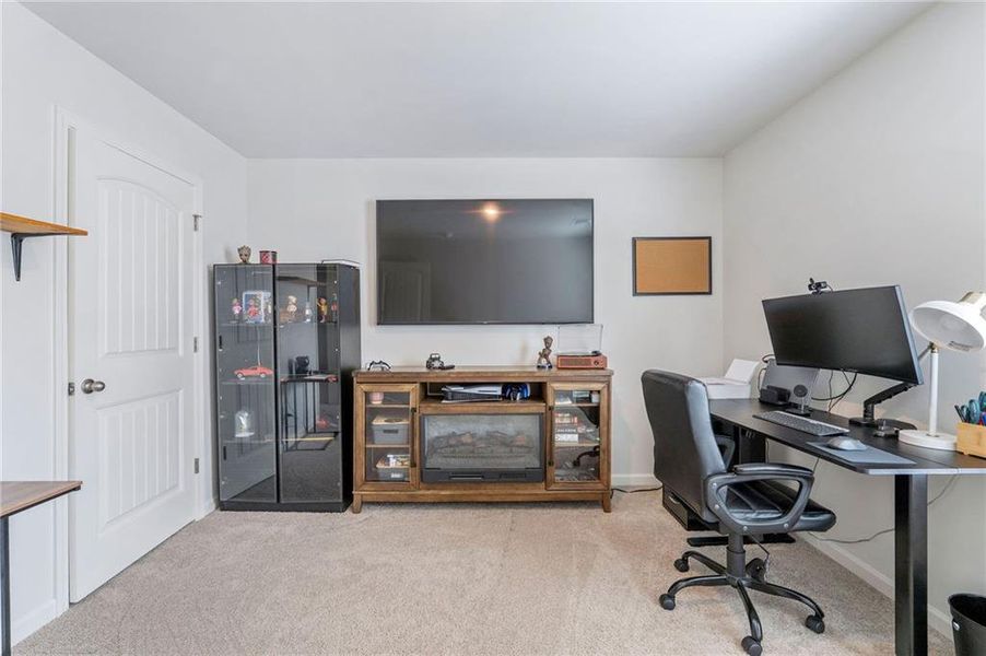 Furnished interior view inside a new home in , Fairburn (Image 33).