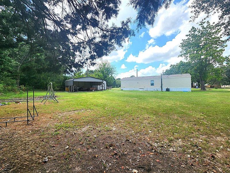 Image 11 of a home in .