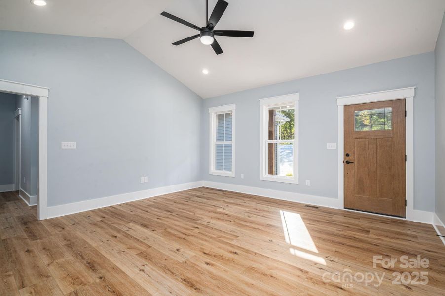 Spacious, unfurnished interior of a new home in , Maiden (Image 13).