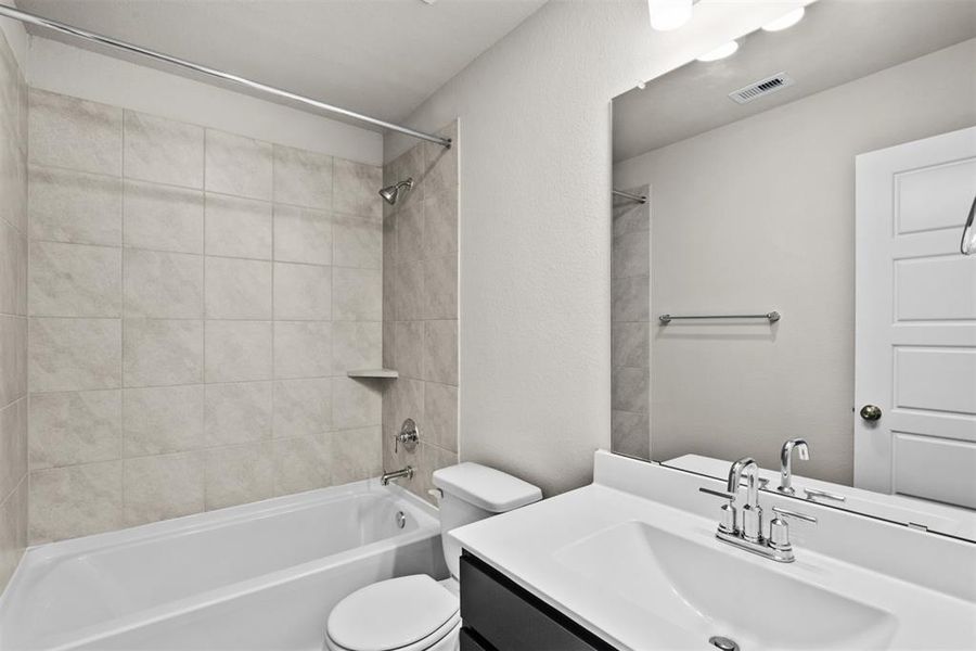 Image 15 of a home in Magnolia Ridge.