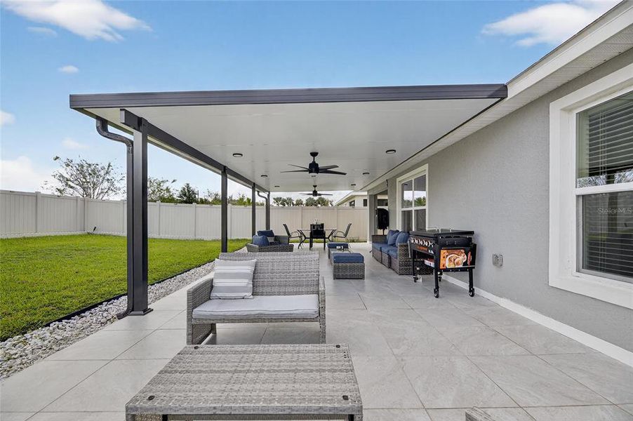Image 63 of a home in North Park Isle.