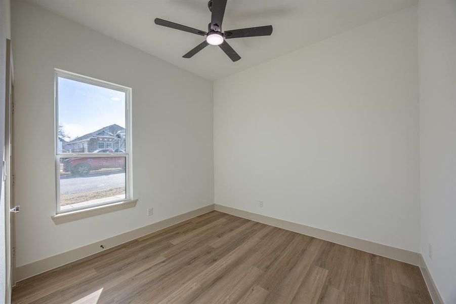 Spacious, unfurnished interior of a new home in , Fort Worth (Image 24).