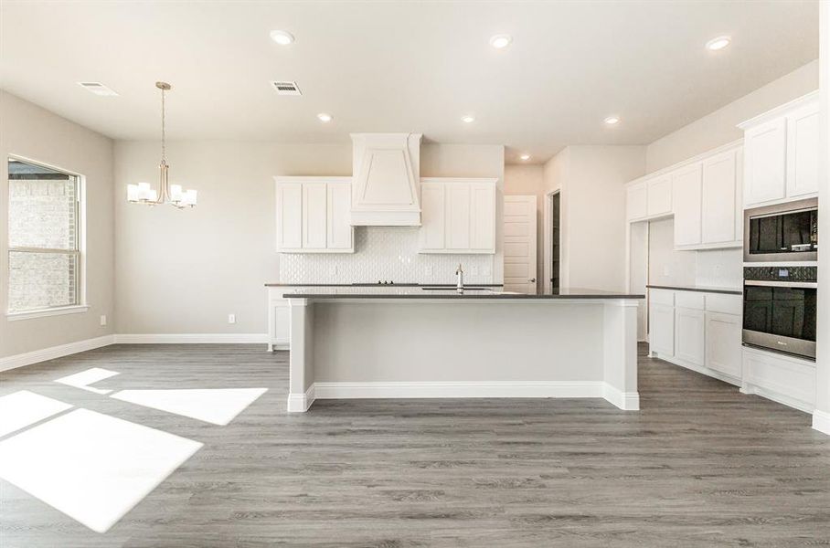 Furnished interior view inside a new home in Ten Mile Creek Estates, DeSoto (Image 12).