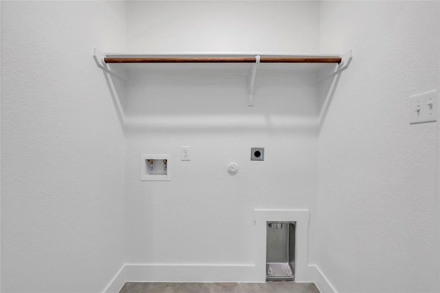 Please Note: These interior photos are not of the actual home but are of a completed one with a similar floor plan. Finishes, features, and layouts may vary. Please Note: These interior photos are not of the actual home but are of a completed one with a similar floor plan. Finishes, features, and layouts may vary.