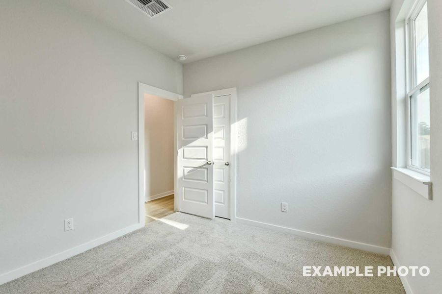 Spacious, unfurnished interior of a new home in Caney Creek Place, Conroe (Image 12). Spacious, unfurnished interior of a new home in Caney Creek Place, Conroe (Image 12).
