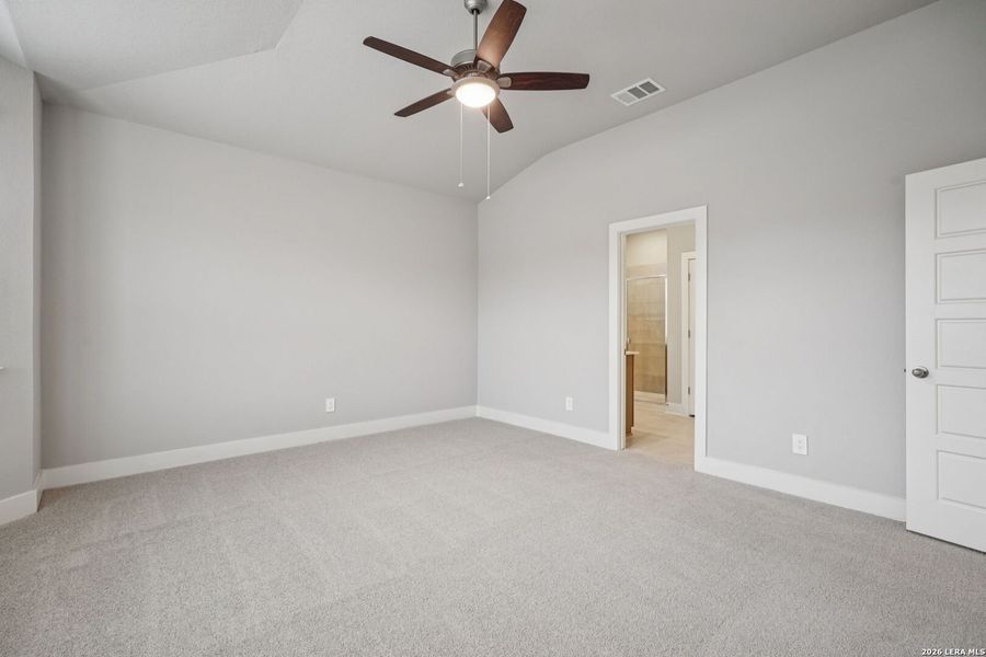 Spacious, unfurnished interior of a new home in Estancia Ranch - Premier Series, San Antonio (Image 32).