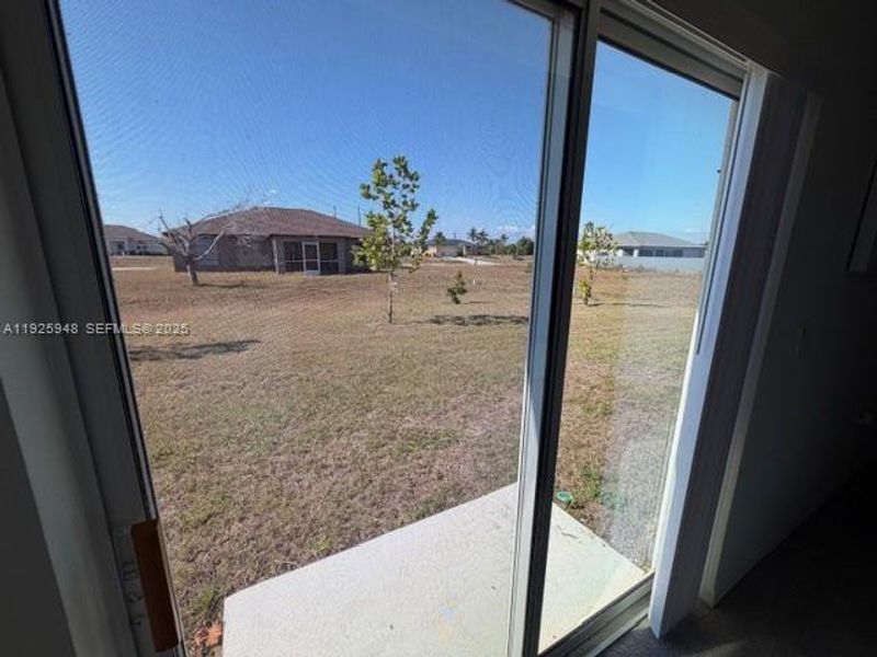 Exterior details and patio area of a home in , Cape Coral (Image 3).