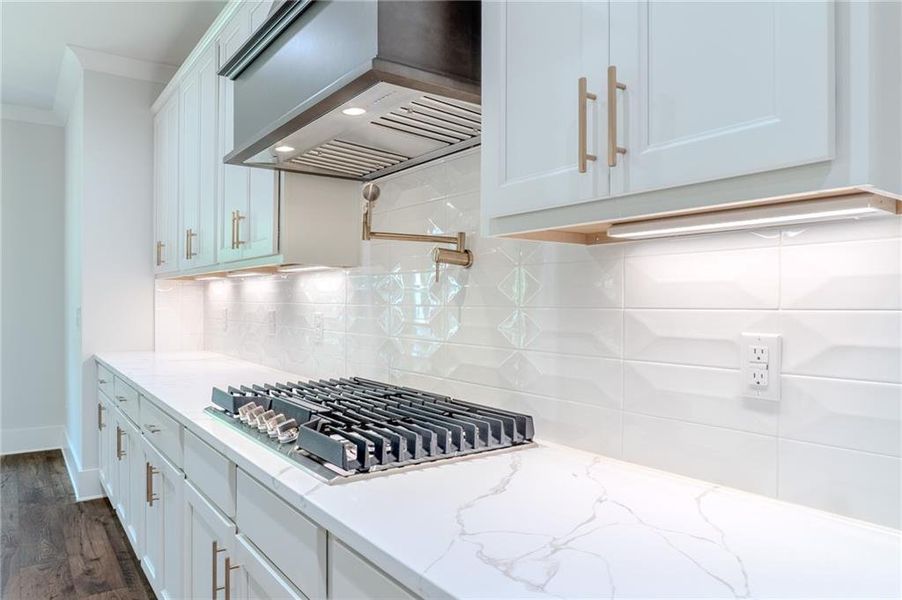 Close-up of interior finishes inside a home in Spring Creek, Monroe (Image 15). Close-up of interior finishes inside a home in Spring Creek, Monroe (Image 15).