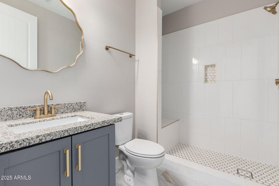 22 - 232nd 22 - 232nd