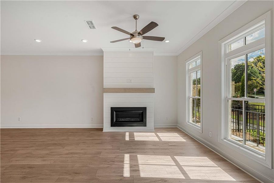 Spacious, unfurnished interior of a new home in Ward's Crossing Townhomes, Johns Creek (Image 25).