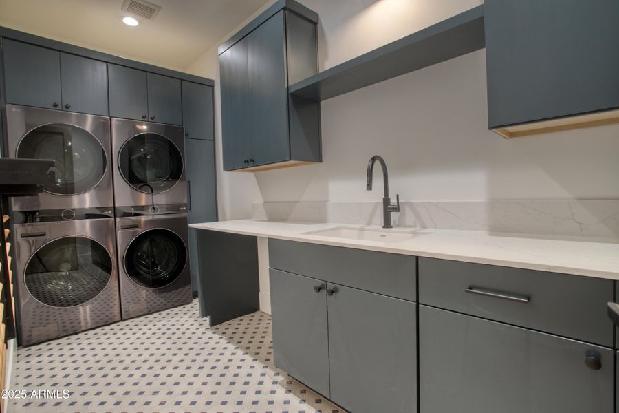 PaxmanPh_IMG_0663 PaxmanPh_IMG_0663