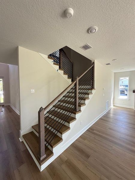 Spacious, unfurnished interior of a new home in , St. Augustine (Image 25).