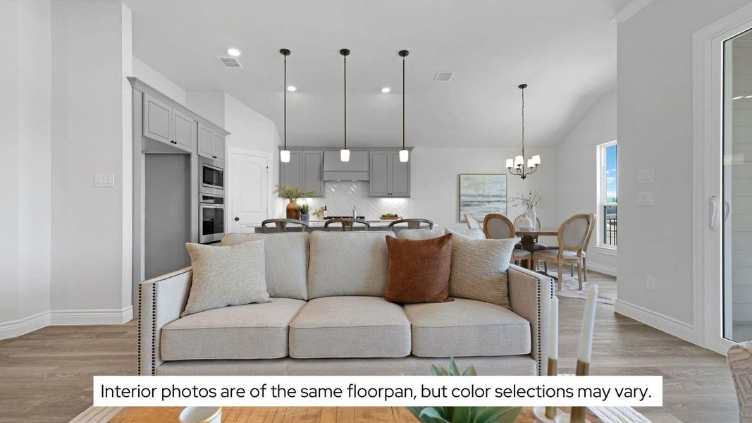 Furnished interior view inside a new home in Lexington Heights, Willis (Image 7). Furnished interior view inside a new home in Lexington Heights, Willis (Image 7).