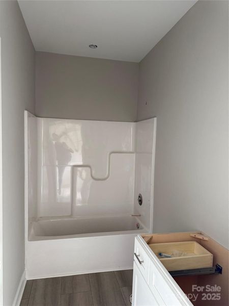 Image 11 of a home in .