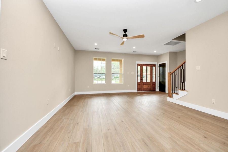 Spacious, unfurnished interior of a new home in , Spring (Image 14).