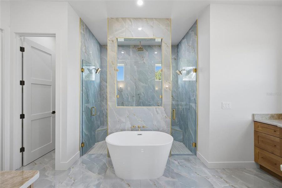 Furnished interior view inside a new home in , Plant City (Image 17).