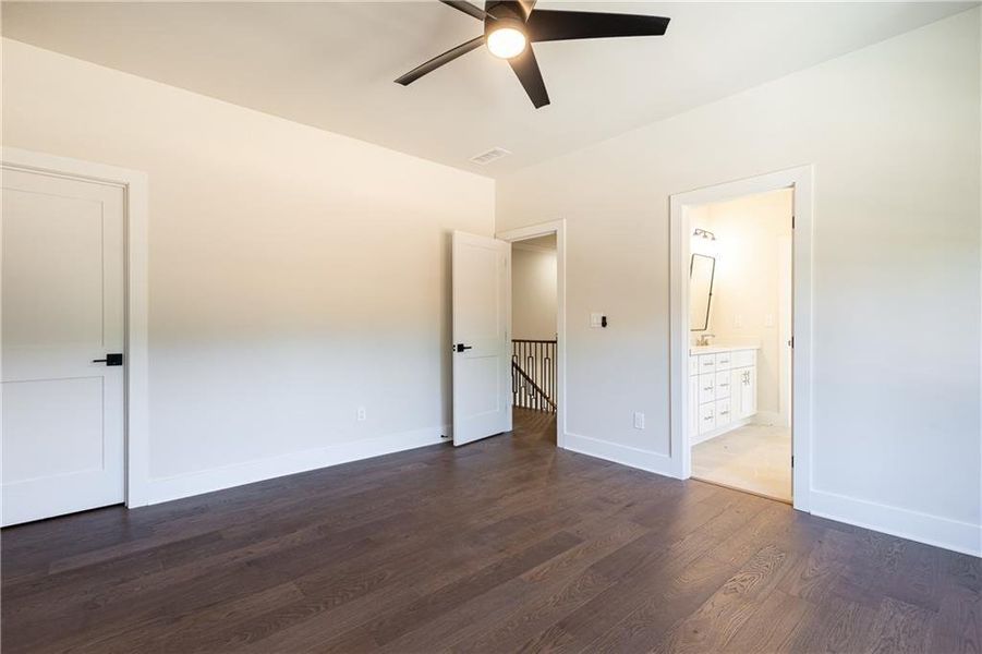 Spacious, unfurnished interior of a new home in , Atlanta (Image 22).