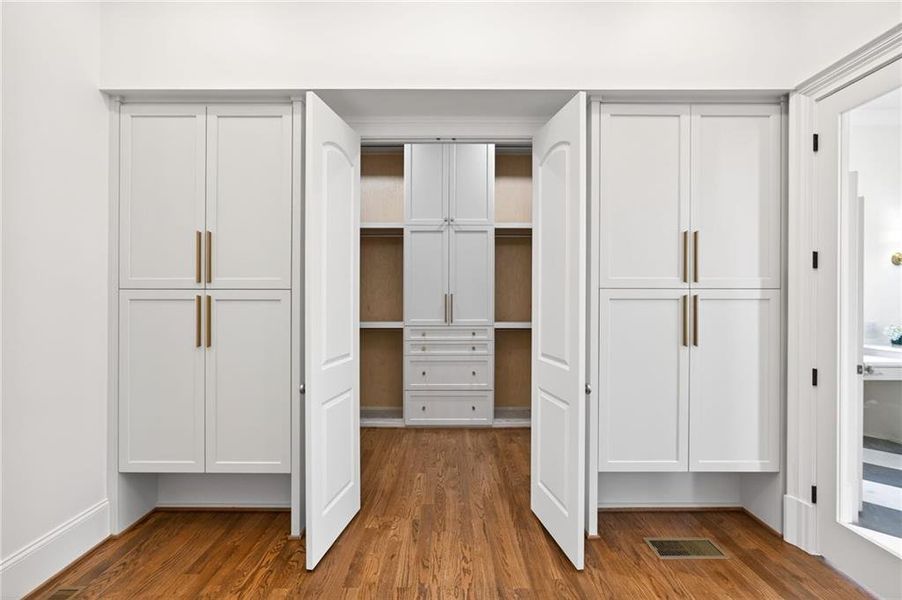 Spacious, unfurnished interior of a new home in , Smyrna (Image 51).