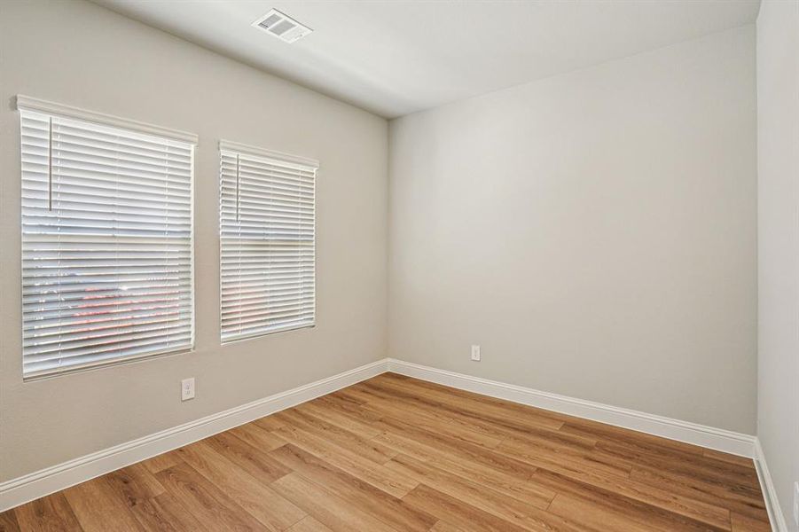 Photo is not of the actual home, but is an inspirational photo of builder’s model home and may depict options, furnishings, and/or decorator features that are not included.