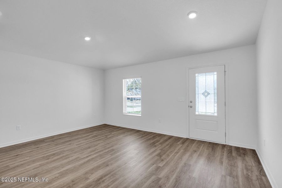 Spacious, unfurnished interior of a new home in Rolling Hills, Green Cove Springs (Image 16). Spacious, unfurnished interior of a new home in Rolling Hills, Green Cove Springs (Image 16).
