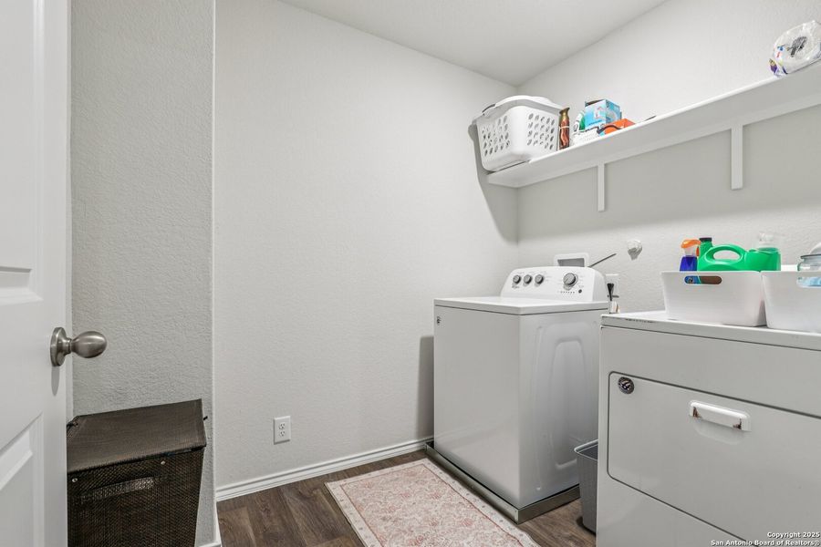 Furnished interior view inside a new home in The Links at River Bend, Floresville (Image 14). Furnished interior view inside a new home in The Links at River Bend, Floresville (Image 14).