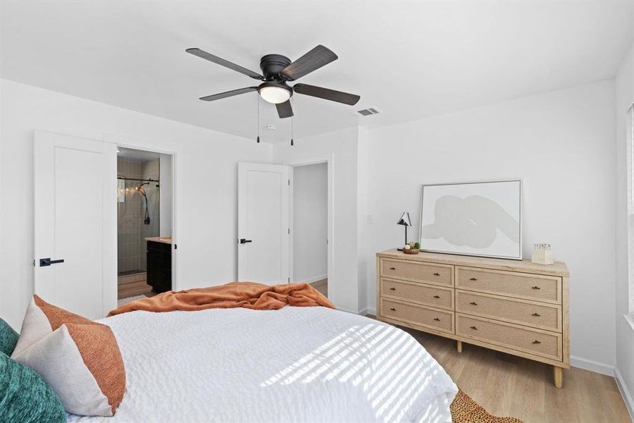Furnished interior view inside a new home in , Dallas (Image 5).